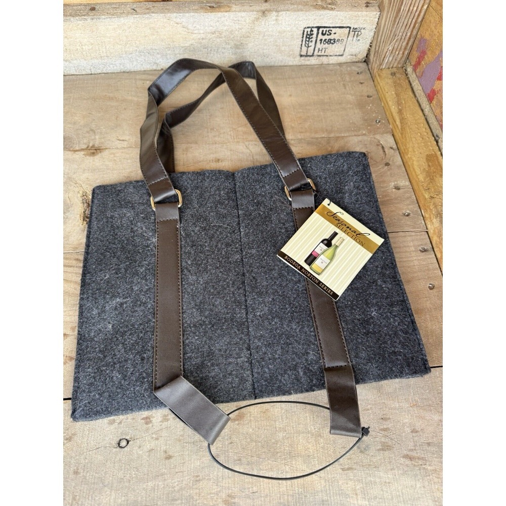 Wine Bottle Tote, holds 2 bottles, Grey with faux leather handles‎ NWT